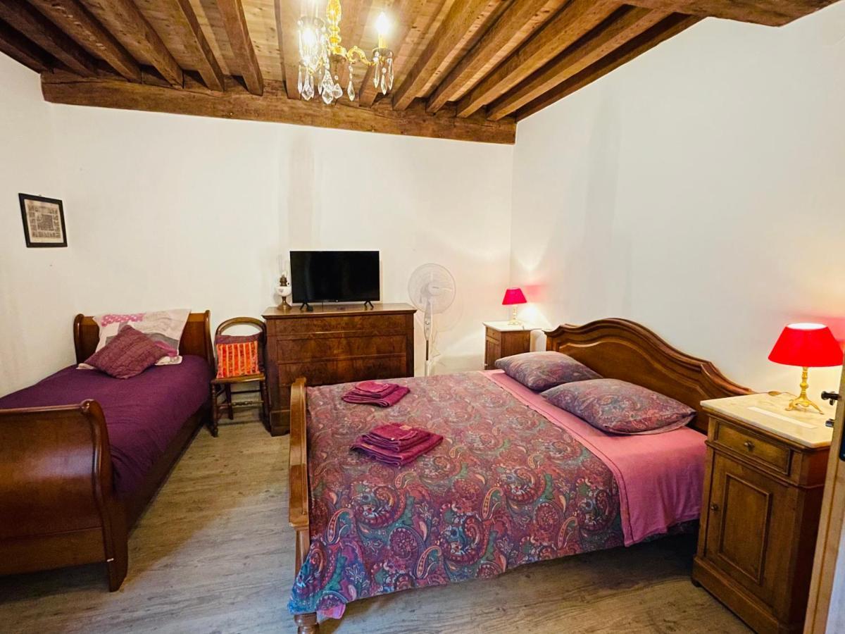 Manoir Saint-Pierre Bed & Breakfast Villersexel Екстериор снимка