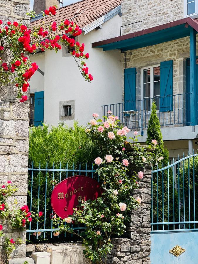 Manoir Saint-Pierre Bed & Breakfast Villersexel Екстериор снимка